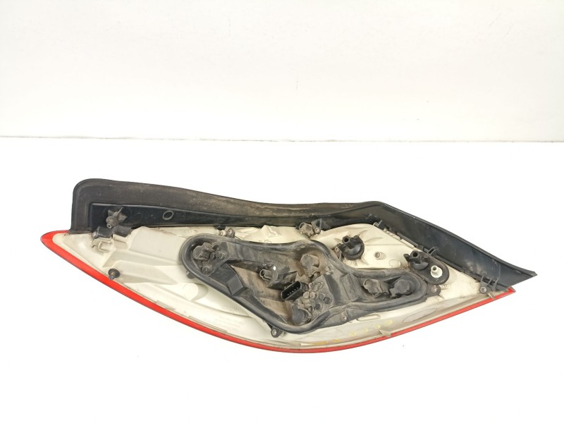 Recambio de piloto trasero derecho para opel insignia a (g09) 2.0 cdti (68) referencia OEM IAM 13279622  