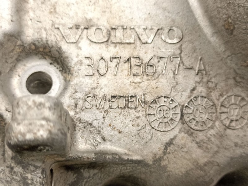 Recambio de carter aceite para volvo xc90 i (275) d5 awd referencia OEM IAM 30713677  