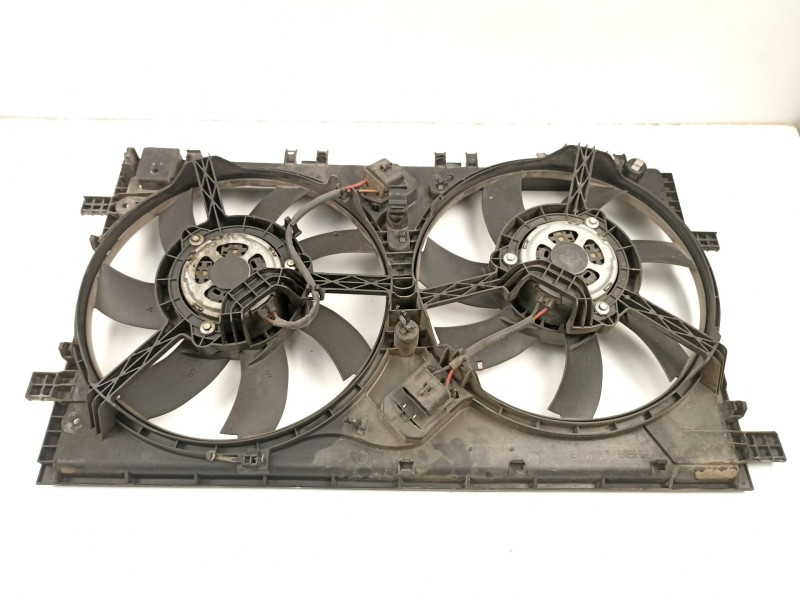 Recambio de electroventilador para opel insignia a (g09) 2.0 cdti (68) referencia OEM IAM 13223018  