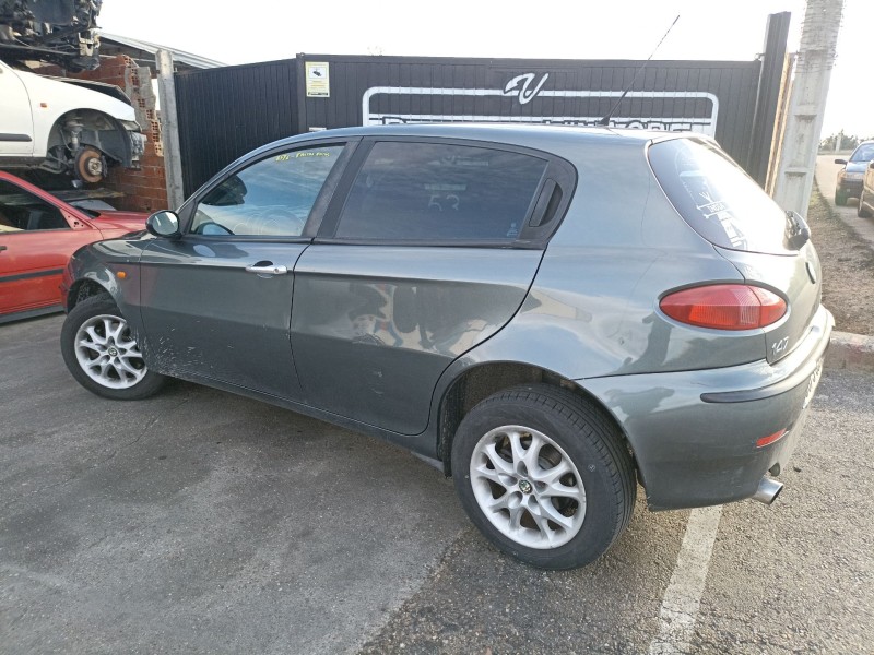 alfa romeo 147 (937_) del año 2001