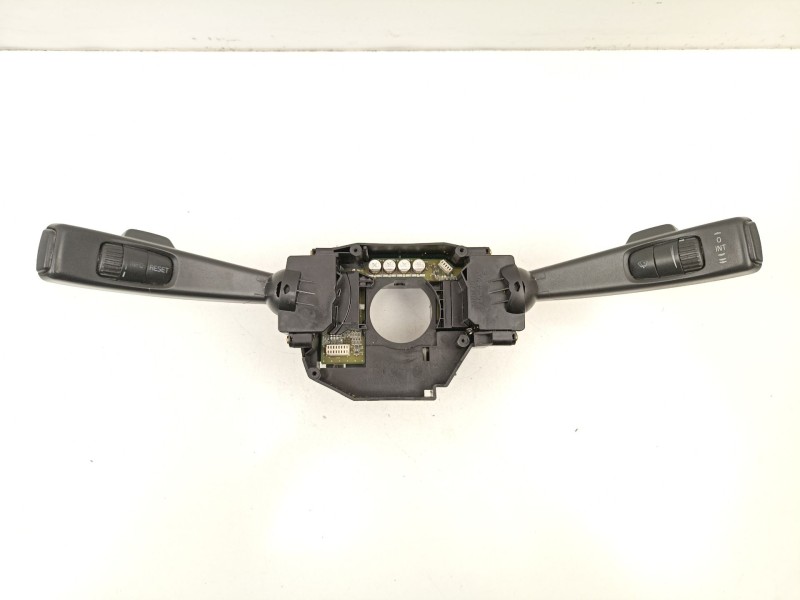 Recambio de mando luces y limpias para volvo s40 ii (544) 1.6 d referencia OEM IAM 8637377  8637376