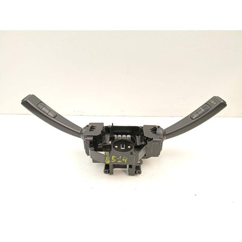 Recambio de mando luces y limpias para volvo s40 ii (544) 1.6 d referencia OEM IAM 8637377  8637376