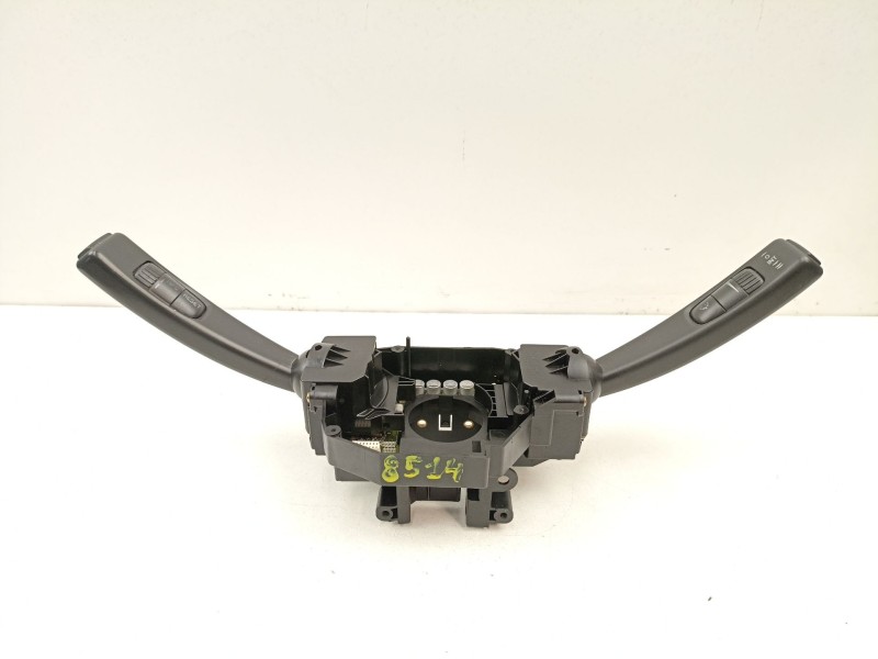 Recambio de mando luces y limpias para volvo s40 ii (544) 1.6 d referencia OEM IAM 8637377  8637376