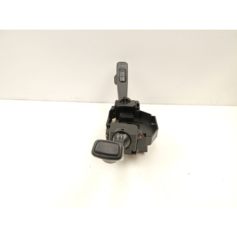 Recambio de mando luces y limpias para volvo s40 ii (544) 1.6 d referencia OEM IAM 8637377  8637376