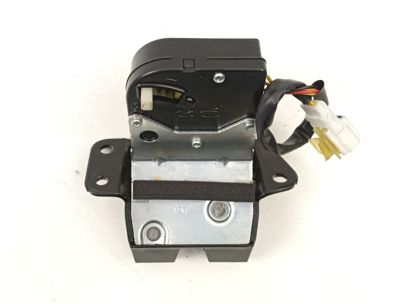 Recambio de cerradura maletero porton para kia rio iii (ub) 1.2 cvvt referencia OEM IAM 812301W210  