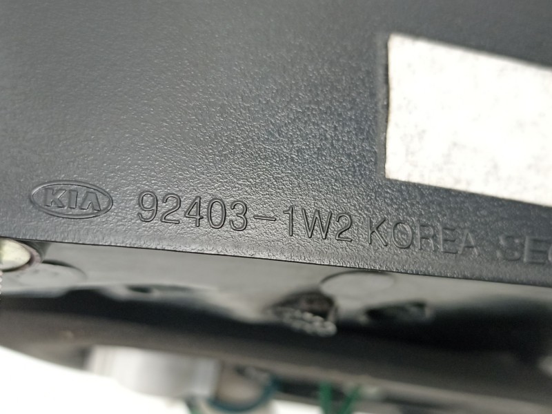 Recambio de piloto porton izquierdo para kia rio iii (ub) 1.2 cvvt referencia OEM IAM 924031W2  