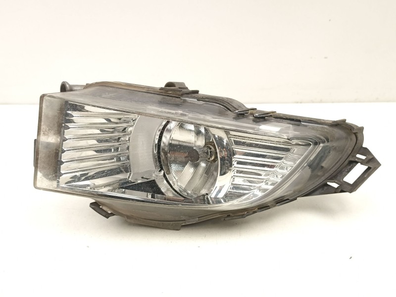Recambio de antiniebla derecho para opel insignia a (g09) 2.0 cdti (68) referencia OEM IAM 13226829  