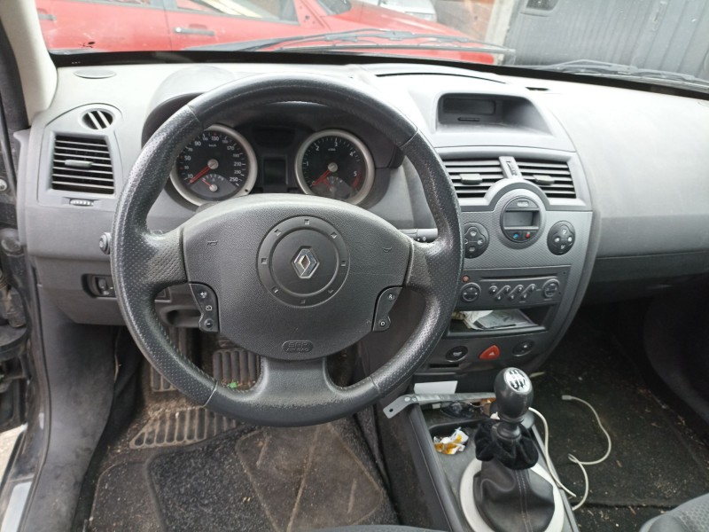 renault megane ii coupé-cabriolet (em0/1_) del año 2003