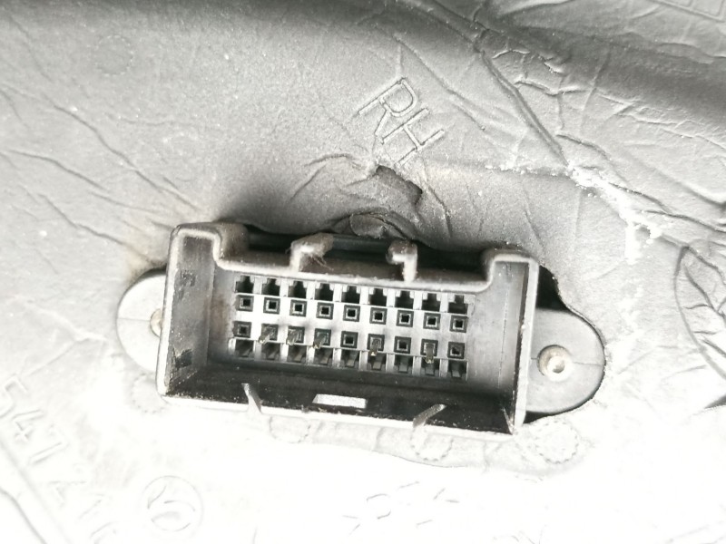 Recambio de retrovisor derecho para opel insignia a (g09) 2.0 cdti (68) referencia OEM IAM 13268737  