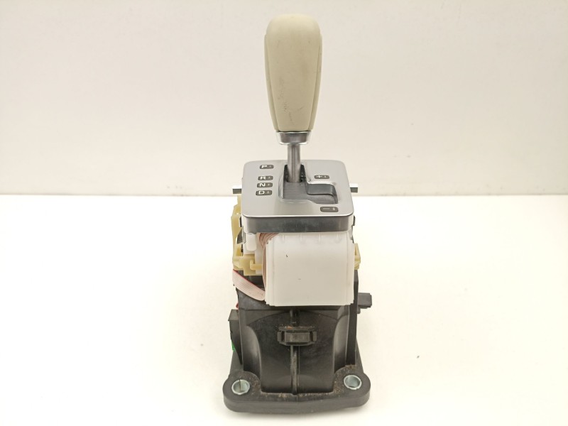Recambio de palanca cambio para volvo xc70 ii (136) d5 awd referencia OEM IAM 30759119  