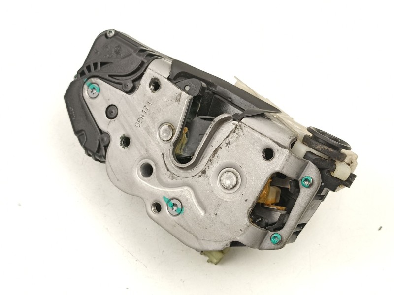 Recambio de cerradura puerta trasera izquierda para opel insignia a (g09) 2.0 cdti (68) referencia OEM IAM 13503177  