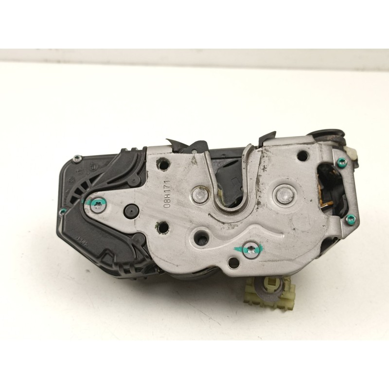 Recambio de cerradura puerta trasera izquierda para opel insignia a (g09) 2.0 cdti (68) referencia OEM IAM 13503177  