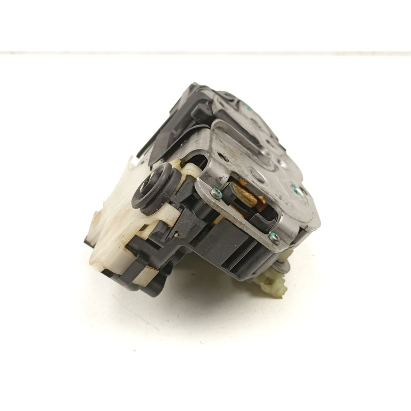 Recambio de cerradura puerta trasera derecha para opel insignia a (g09) 2.0 cdti (68) referencia OEM IAM 13503178  