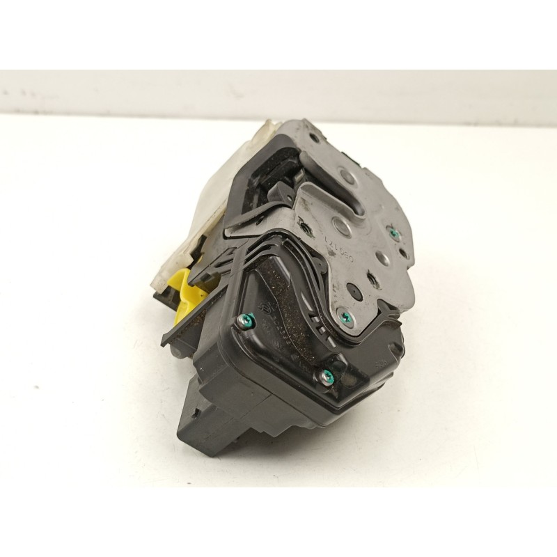 Recambio de cerradura puerta delantera izquierda para opel insignia a (g09) 2.0 cdti (68) referencia OEM IAM 13503149  