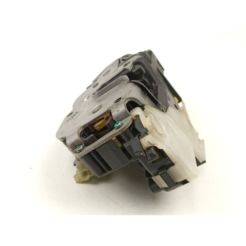 Recambio de cerradura puerta delantera izquierda para opel insignia a (g09) 2.0 cdti (68) referencia OEM IAM 13503149  