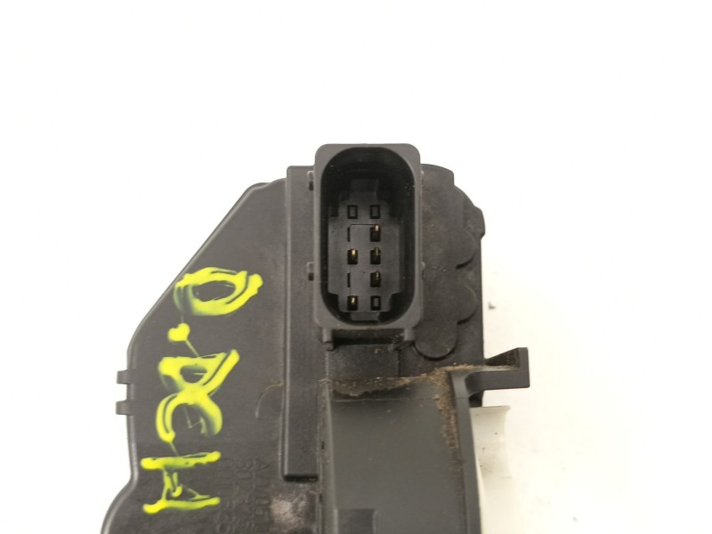 Recambio de cerradura puerta delantera derecha para opel insignia a (g09) 2.0 cdti (68) referencia OEM IAM 13503150  