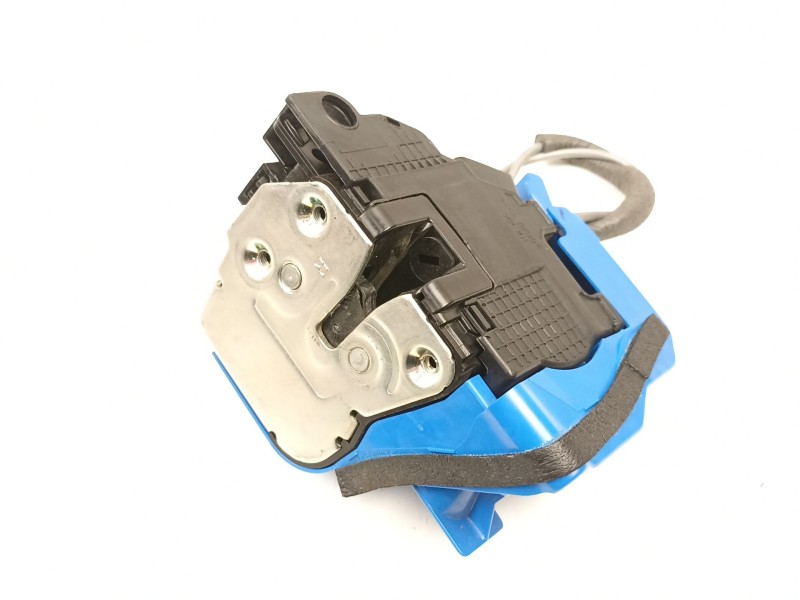 Recambio de cerradura puerta delantera derecha para hyundai i20 iii (bc3, bi3) 1.2 referencia OEM IAM 81320Q0010  