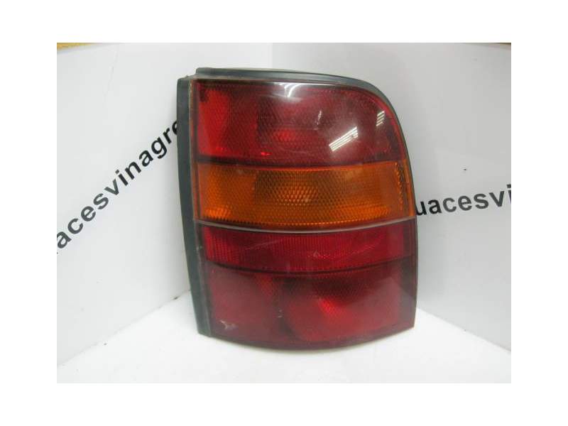 Recambio de piloto trasero derecho para nissan micra ii (k11) 1.3 i 16v referencia OEM IAM   