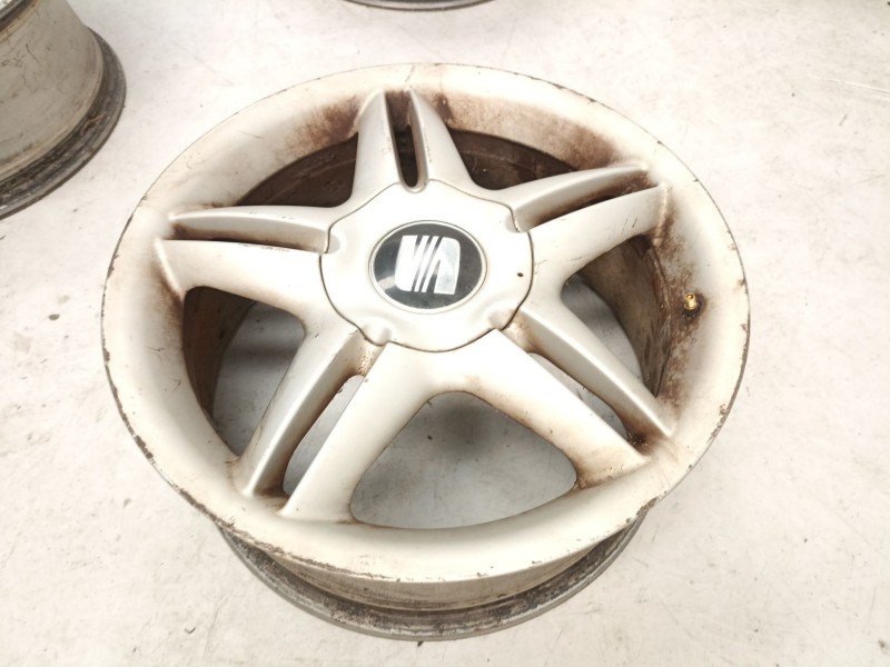 Recambio de juego llantas para seat toledo ii (1m2) 1.9 tdi referencia OEM IAM 1M0601025J  