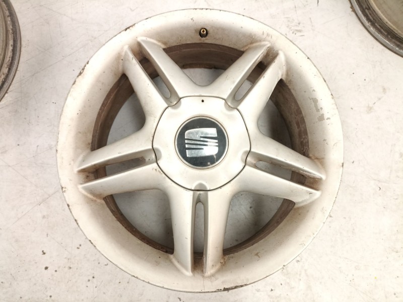 Recambio de juego llantas para seat toledo ii (1m2) 1.9 tdi referencia OEM IAM 1M0601025J  