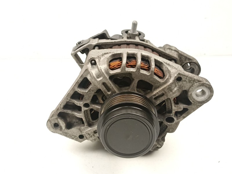 Recambio de alternador para kia rio iii (ub) 1.2 cvvt referencia OEM IAM 3730003605 2624205 