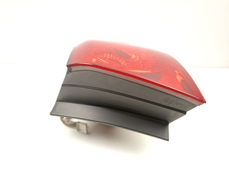 Recambio de piloto trasero derecho para hyundai santa fé ii (cm) 2.2 crdi 4x4 referencia OEM IAM 924022B020  