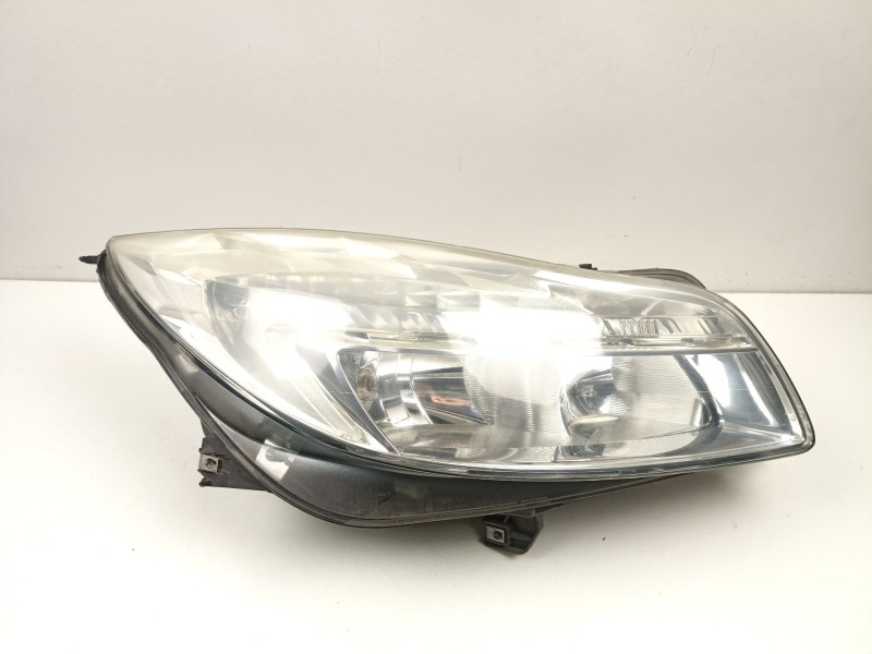 Recambio de faro derecho para opel insignia a (g09) 2.0 cdti (68) referencia OEM IAM 13226783 1EJ00963002 