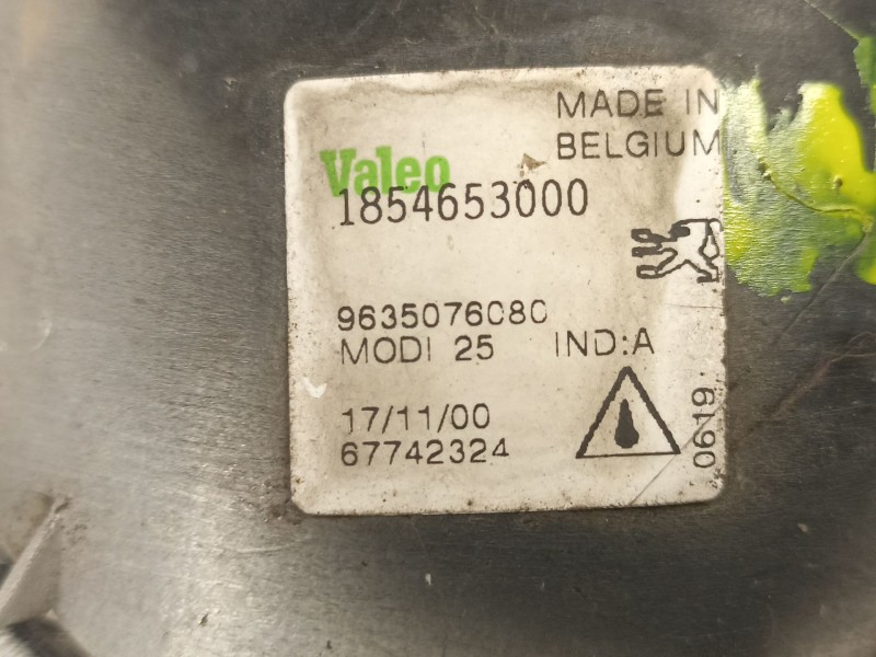 Recambio de antiniebla derecho para peugeot 206 hatchback (2a/c) 1.9 d referencia OEM IAM 9635076080 1854653000 