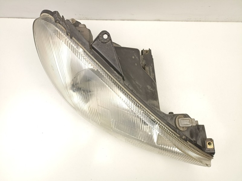 Recambio de faro derecho para peugeot 206 hatchback (2a/c) 1.9 d referencia OEM IAM 9640559480  
