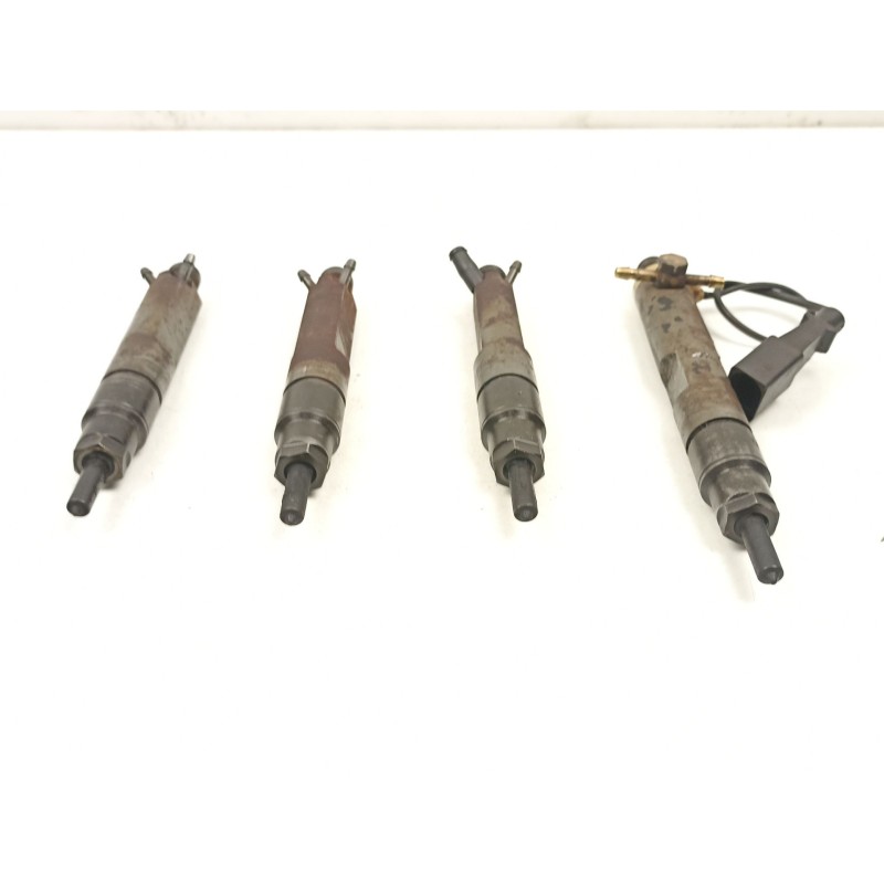 Recambio de inyectores juego para seat toledo ii (1m2) 1.9 tdi referencia OEM IAM 038130202A 038130202E 0432193595