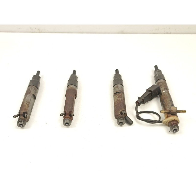 Recambio de inyectores juego para seat toledo ii (1m2) 1.9 tdi referencia OEM IAM 038130202A 038130202E 0432193595