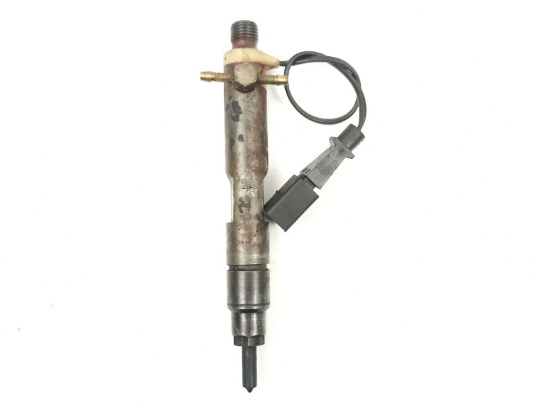 Recambio de inyectores juego para seat toledo ii (1m2) 1.9 tdi referencia OEM IAM 038130202A 038130202E 0432193595