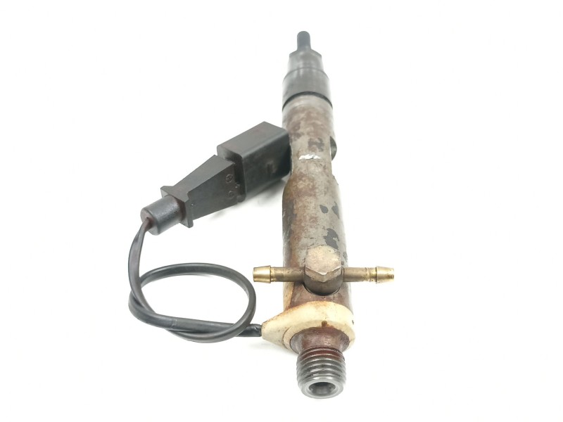 Recambio de inyectores juego para seat toledo ii (1m2) 1.9 tdi referencia OEM IAM 038130202A 038130202E 0432193595