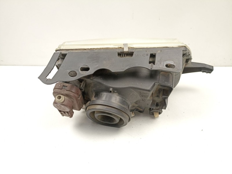 Recambio de faro izquierdo para citroën saxo (s0, s1) 1.5 d referencia OEM IAM 6204N5  