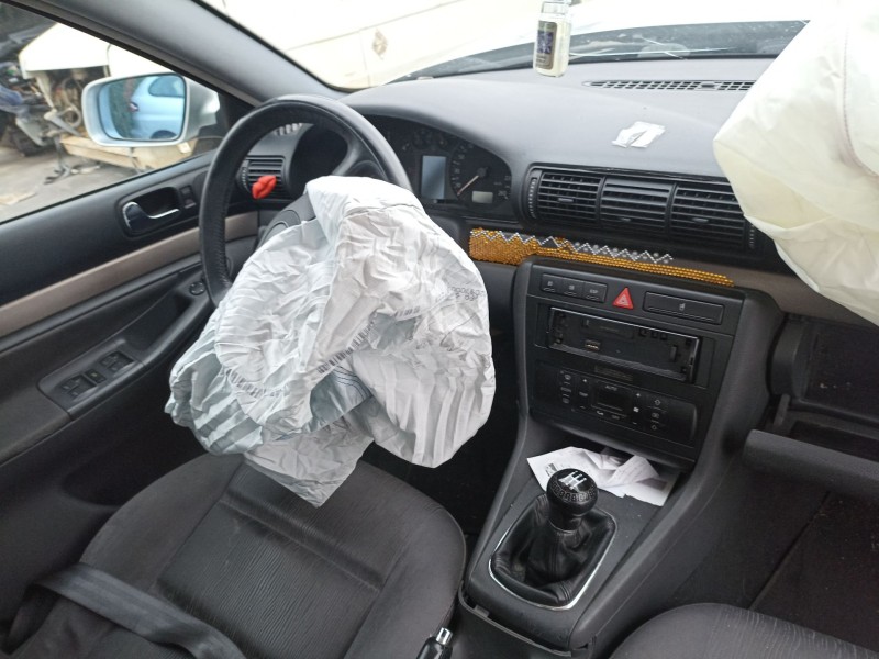 audi a4 b5 (8d2) del año 2000