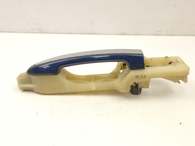 Recambio de manilla delantera izquierda para hyundai santa fé ii (cm) 2.2 crdi 4x4 referencia OEM IAM 826552B000  