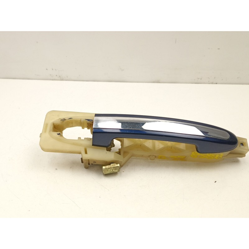 Recambio de manilla delantera izquierda para hyundai santa fé ii (cm) 2.2 crdi 4x4 referencia OEM IAM 826552B000  