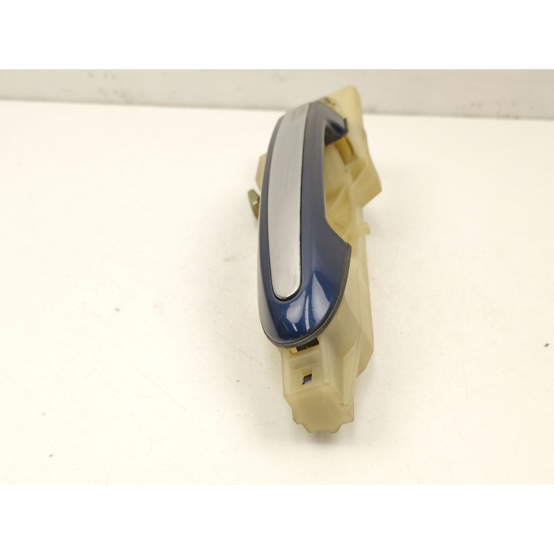 Recambio de manilla delantera izquierda para hyundai santa fé ii (cm) 2.2 crdi 4x4 referencia OEM IAM 826552B000  