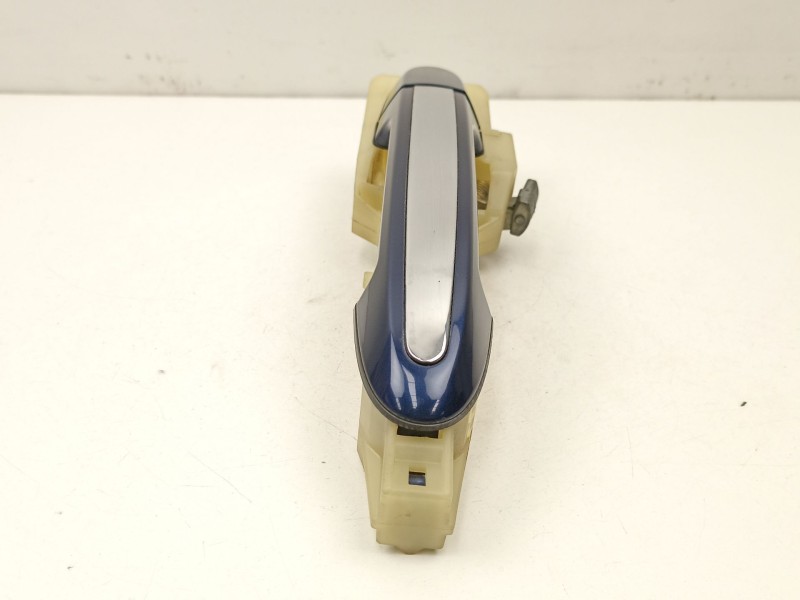 Recambio de manilla delantera derecha para hyundai santa fé ii (cm) 2.2 crdi 4x4 referencia OEM IAM 826652B000  