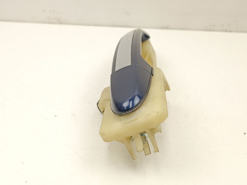 Recambio de manilla delantera derecha para hyundai santa fé ii (cm) 2.2 crdi 4x4 referencia OEM IAM 826652B000  