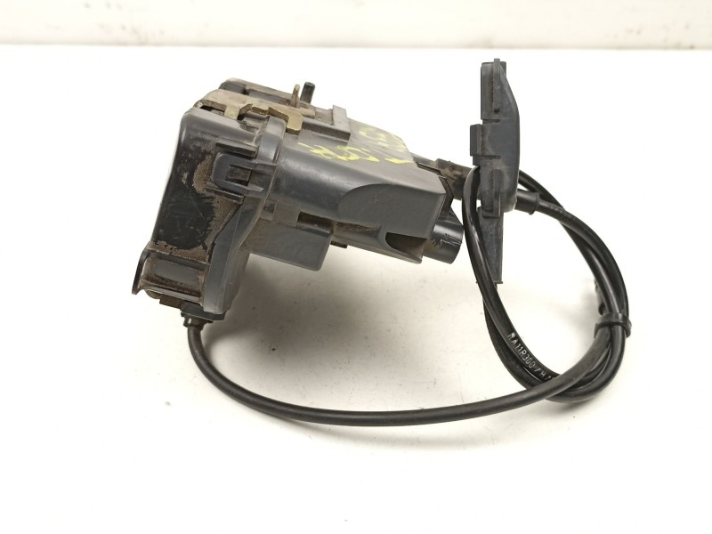 Recambio de cerradura puerta trasera derecha para renault megane 1.9 dci referencia OEM IAM 8200028429  