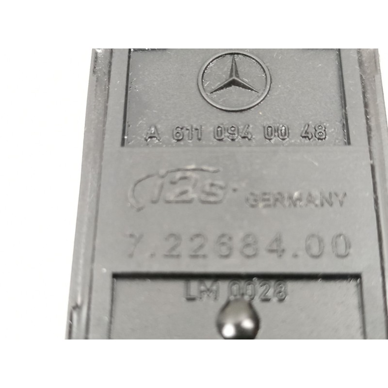 Recambio de caudalimetro para mercedes-benz clase m (w163) ml 270 cdi (163.113) referencia OEM IAM A6110940048 72268400 