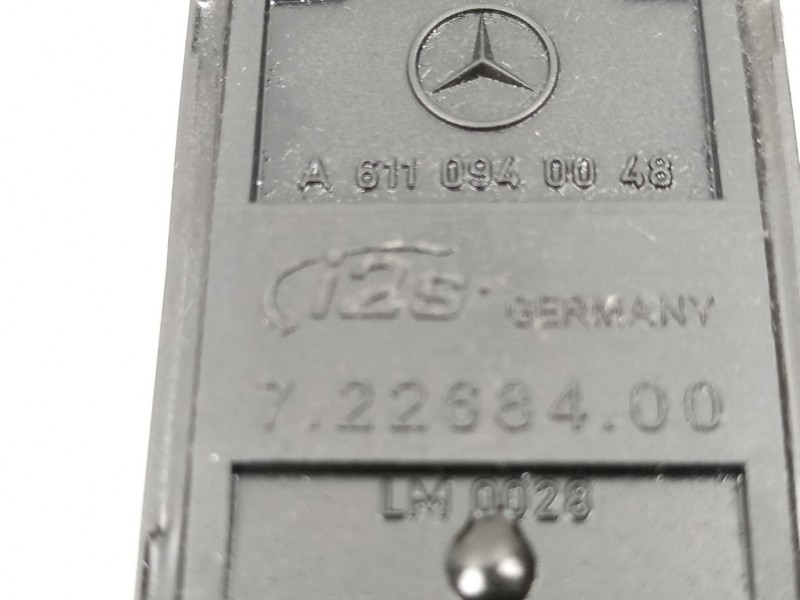 Recambio de caudalimetro para mercedes-benz clase m (w163) ml 270 cdi (163.113) referencia OEM IAM A6110940048 72268400 