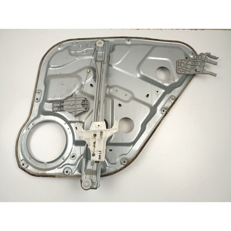 Recambio de elevalunas trasero izquierdo para hyundai santa fé ii (cm) 2.2 crdi 4x4 referencia OEM IAM 834702B020  