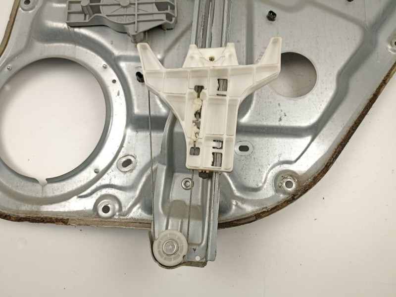 Recambio de elevalunas trasero izquierdo para hyundai santa fé ii (cm) 2.2 crdi 4x4 referencia OEM IAM 834702B020  