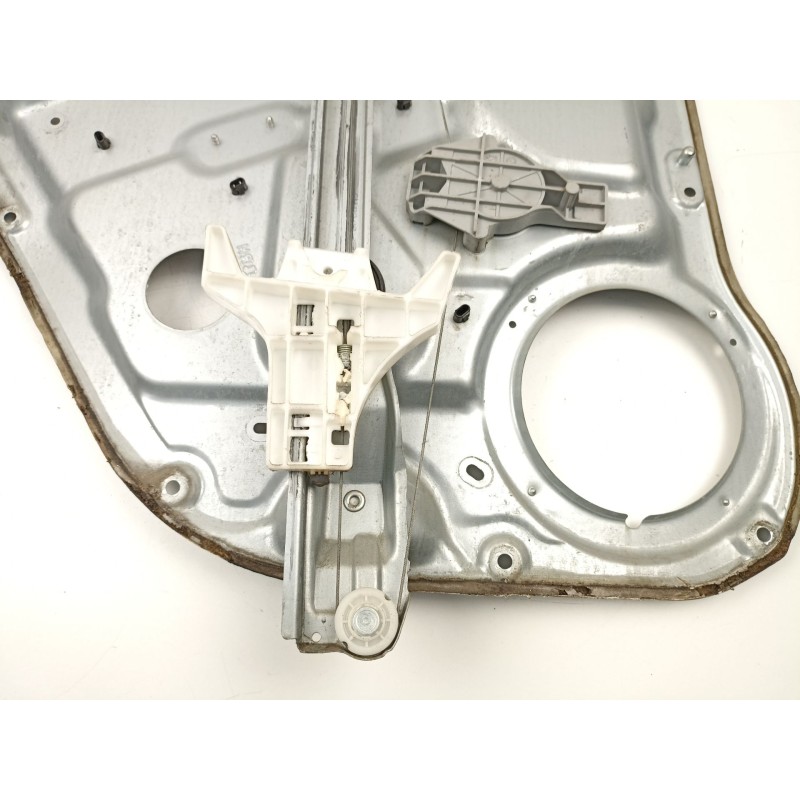 Recambio de elevalunas trasero derecho para hyundai santa fé ii (cm) 2.2 crdi 4x4 referencia OEM IAM 834802B020  