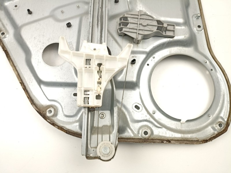 Recambio de elevalunas trasero derecho para hyundai santa fé ii (cm) 2.2 crdi 4x4 referencia OEM IAM 834802B020  