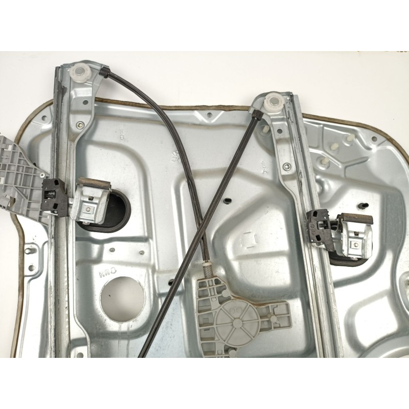 Recambio de elevalunas delantero derecho para hyundai santa fé ii (cm) 2.2 crdi 4x4 referencia OEM IAM 824802B030  