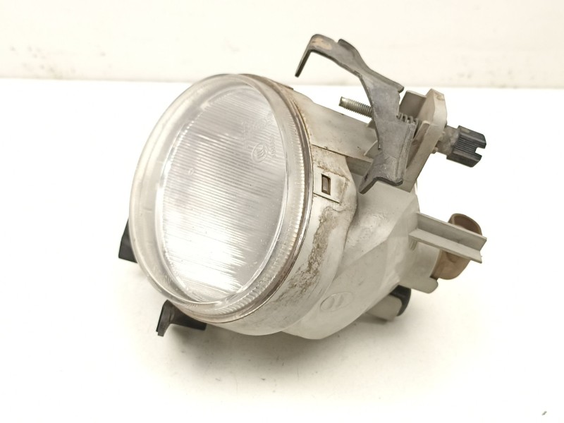 Recambio de antiniebla derecho para hyundai santa fé ii (cm) 2.2 crdi 4x4 referencia OEM IAM 922022B000  