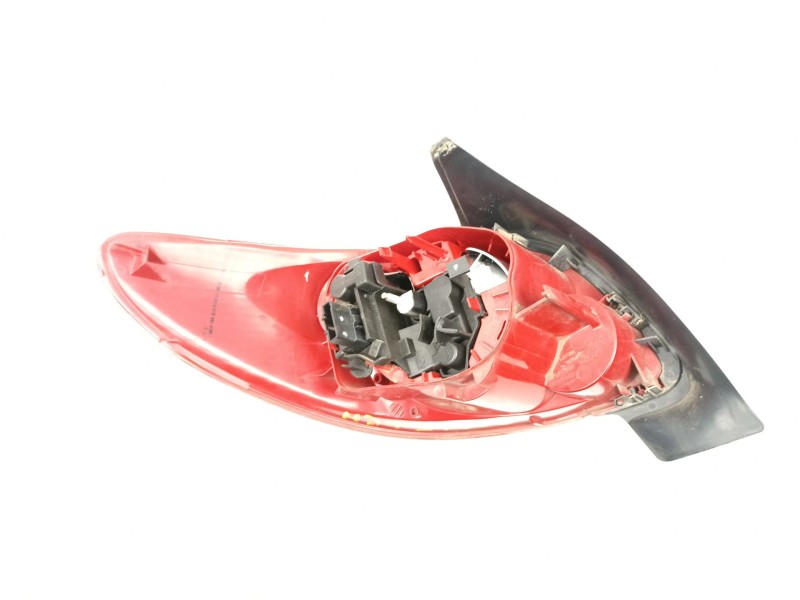 Recambio de piloto trasero derecho para peugeot 206 hatchback (2a/c) 1.4 16v referencia OEM IAM 6351P1  